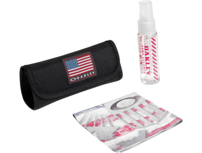 OAKLEY Lens Cleaner Kit USA