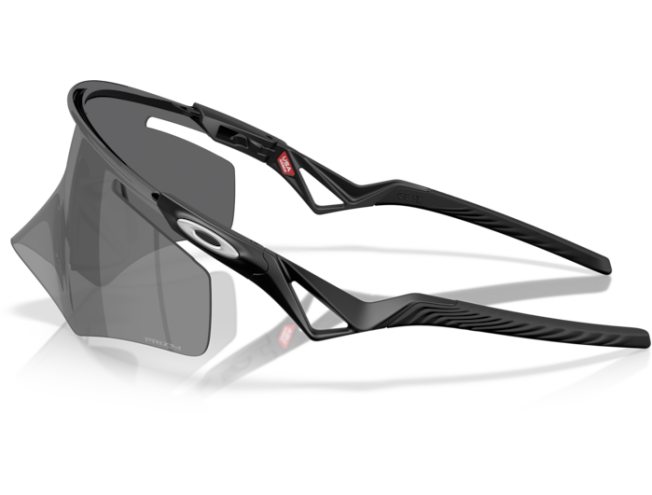 Päikeseprillid OAKLEY QTMN Kato Matte Black Prizm Black