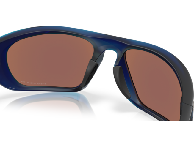 Päikeseprillid OAKLEY Lateralis Matte Transparent Blue Prizm Deep Water Polarized