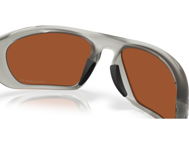 Päikeseprillid OAKLEY Lateralis Matte Grey Ink Prizm Shallow Water Polarized