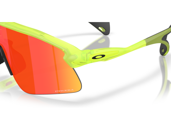 P&auml;ikeseprillid Oakley Stunt Devil Matte Uranium Prizm Ruby