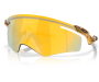 Päikeseprillid OAKLEY Qntm Kato Transparent Light Curry Prizm 24k Transparent Light Curry Prizm 24k